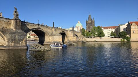 Praha z paluby