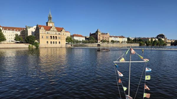 Plavba s obědem